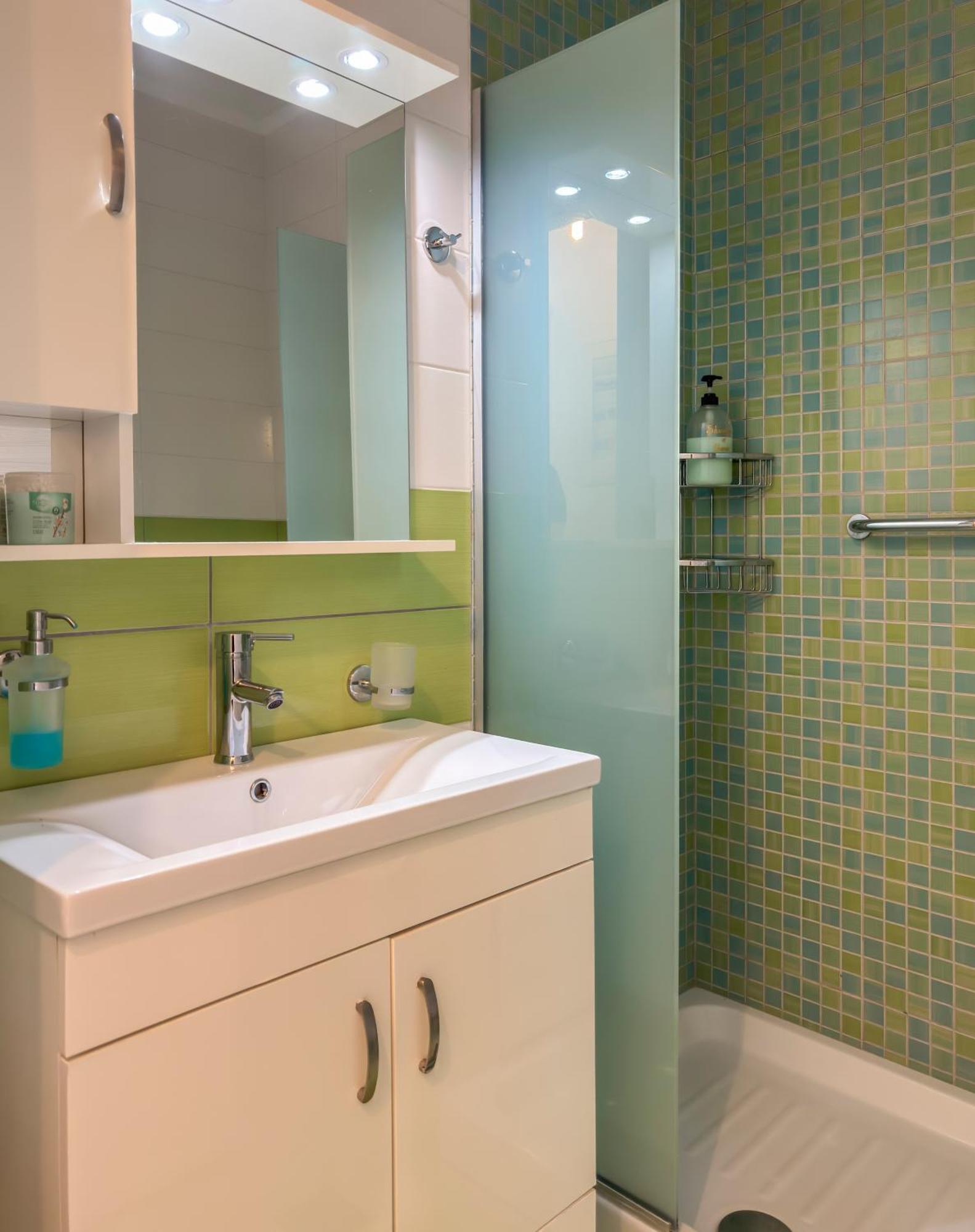 Alisahni Villa & Suite คาโตดารัตโซ ภายนอก รูปภาพ