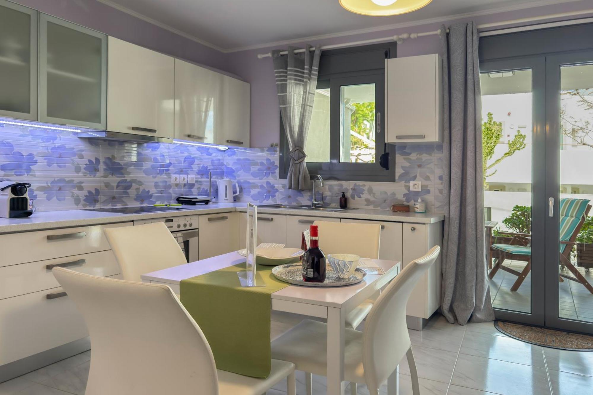 Alisahni Villa & Suite คาโตดารัตโซ ภายนอก รูปภาพ