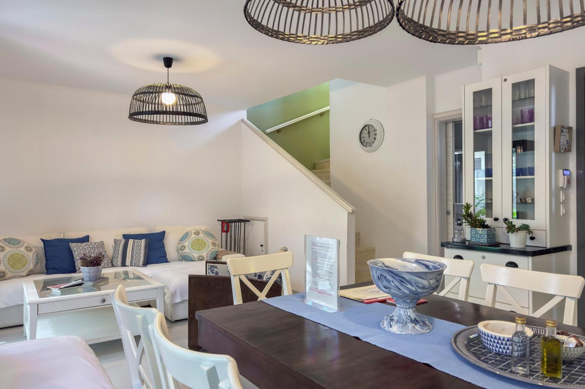 Alisahni Villa & Suite คาโตดารัตโซ ภายนอก รูปภาพ
